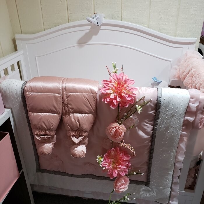 Charlie 4-in-1 Convertible Crib