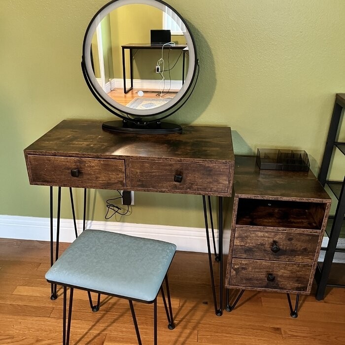 Cheneyville Vanity Set with Stool and Mirror