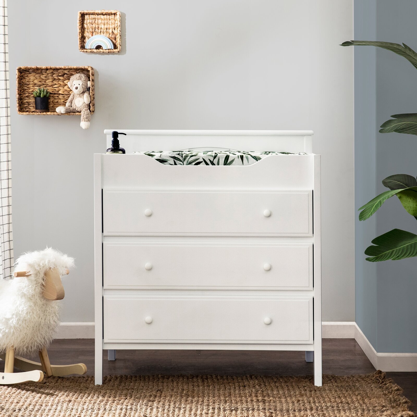 Classic Changing Table For Small Spaces