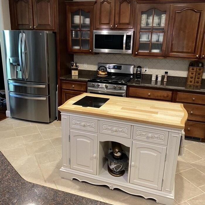 Clemente 56'' Wide Kitchen Island Set