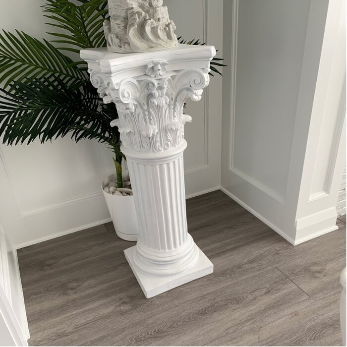 Corinthian Pillars Pedestal