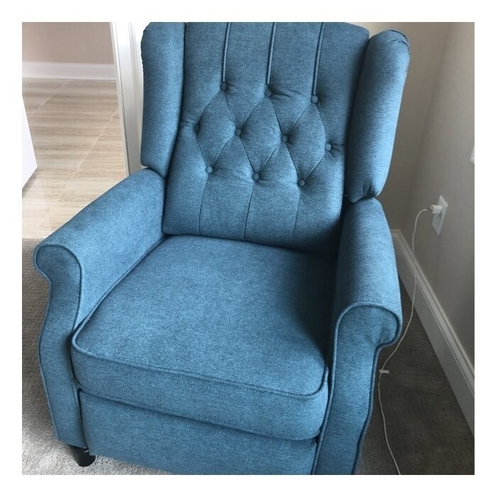 Daubert 27.17'' Wide Manual Wing Chair Recliner