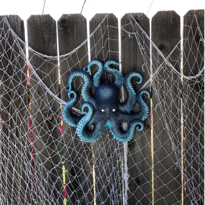 Deadly Octopus of the Coral Reef Wall Décor