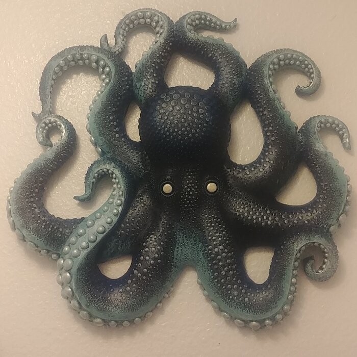 Deadly Octopus of the Coral Reef Wall Décor