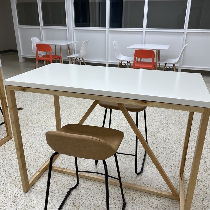 Feltonville Counter Height 24'' Trestle Dining Table