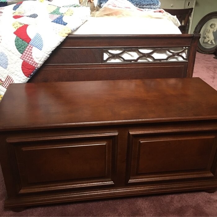 Fernville Blanket Chest