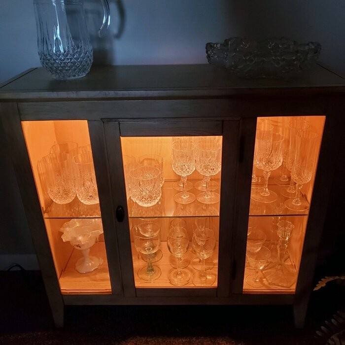 Gilboa 32'' Wide Display Stand with Lighting