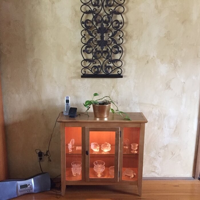 Gilboa 32'' Wide Display Stand with Lighting