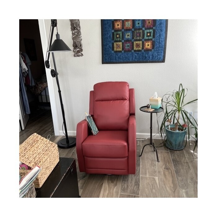 Haug 26.5'' Wide Manual Recliner