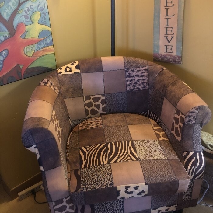 Jubentino 30.5'' Wide Barrel Chair
