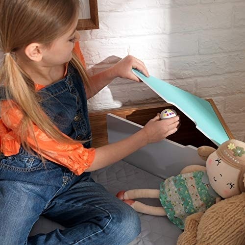 KidKraft Mid-Century Kid Wooden Corner Reading Nook, Gift for Ages 3 - 8 , Gray