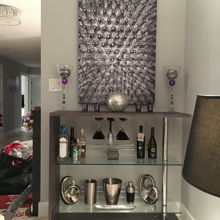 Kinner Bar with Wine Storage