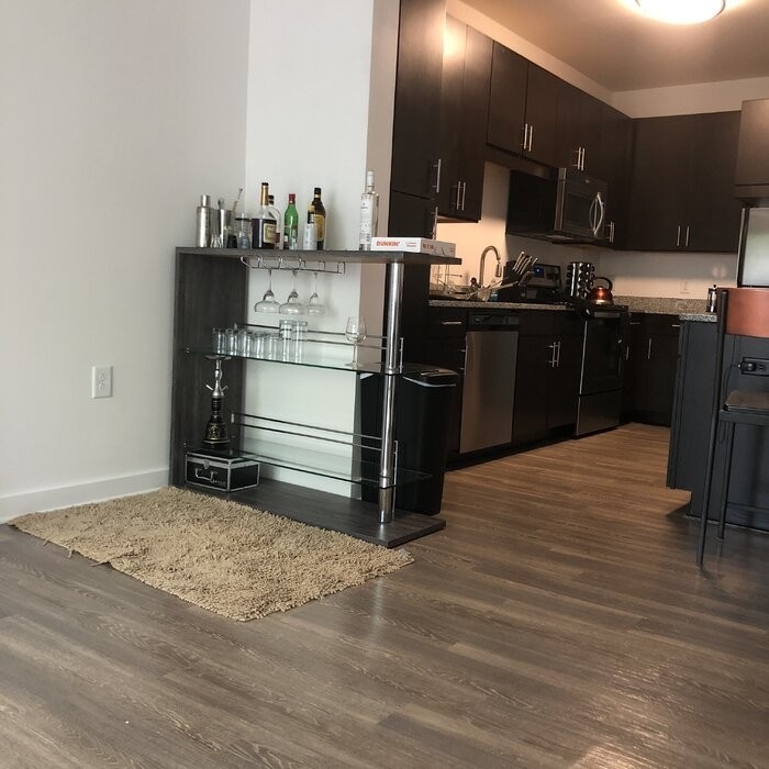 Kinner Bar with Wine Storage