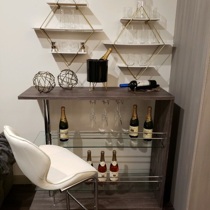 Kinner Bar with Wine Storage