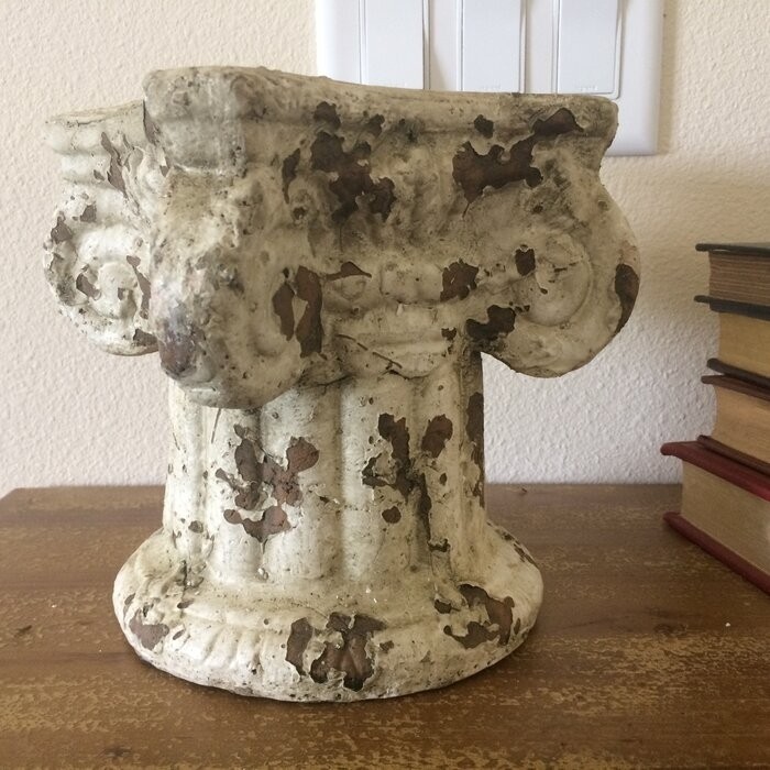 Kloss Column Pedestal