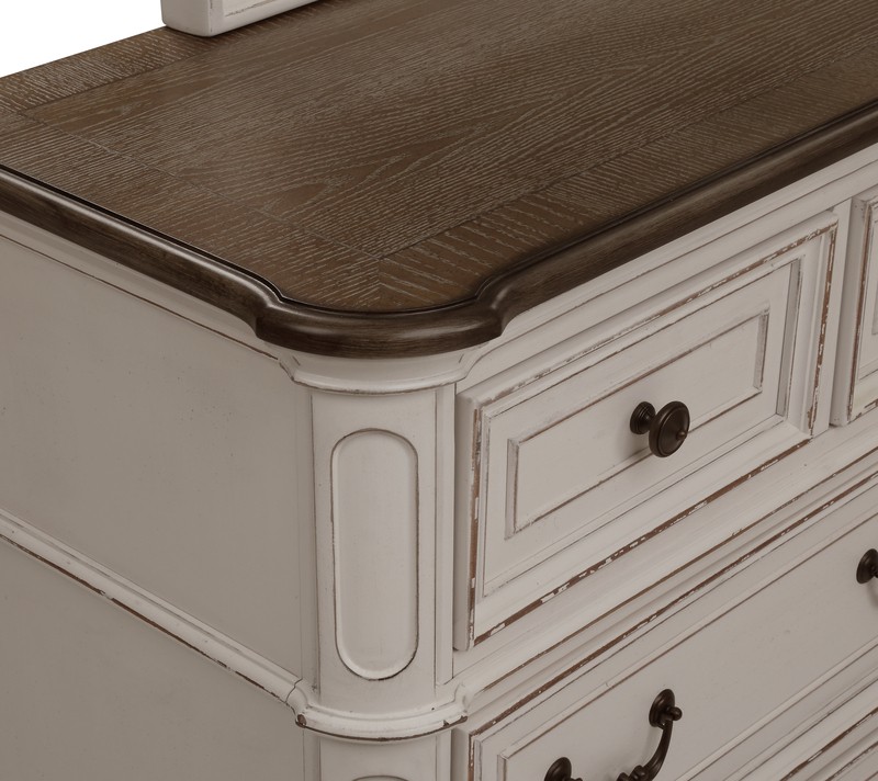 Lilia Upholstered Standard 4 Piece Bedroom Set