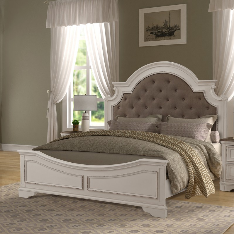 Lilia Upholstered Standard 4 Piece Bedroom Set