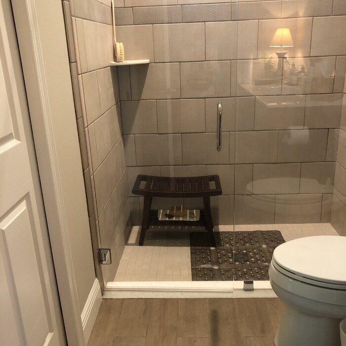 Madalynn 25'' W Teak Shower Bench