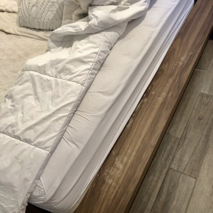 Mia Platform Bed