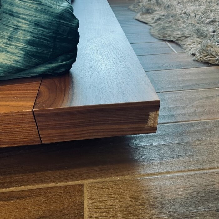 Mia Platform Bed