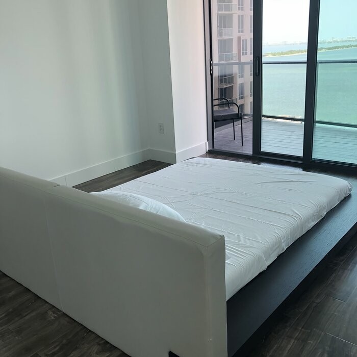 Mia Platform Bed