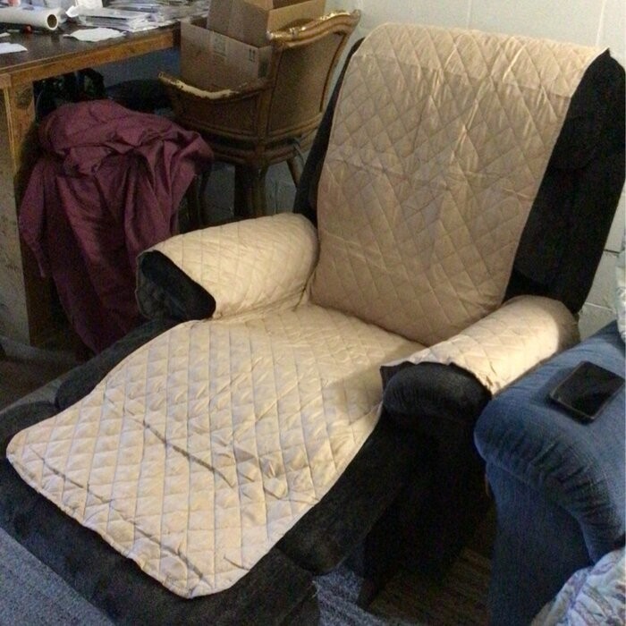 Micros Reversible Non-Slip T-Cushion Wingback Slipcover
