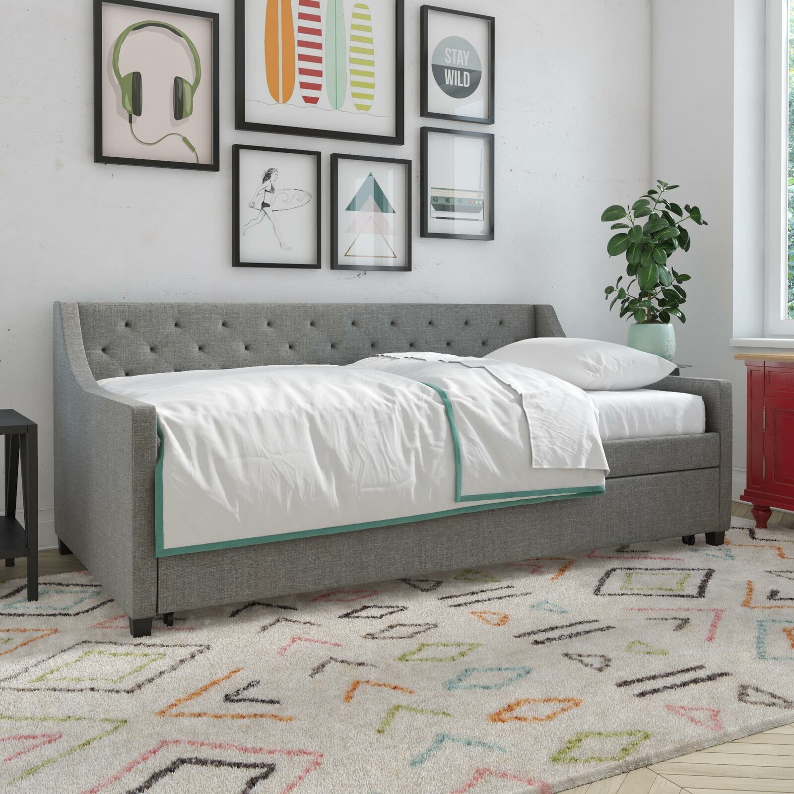 Modern Transitional Daybed