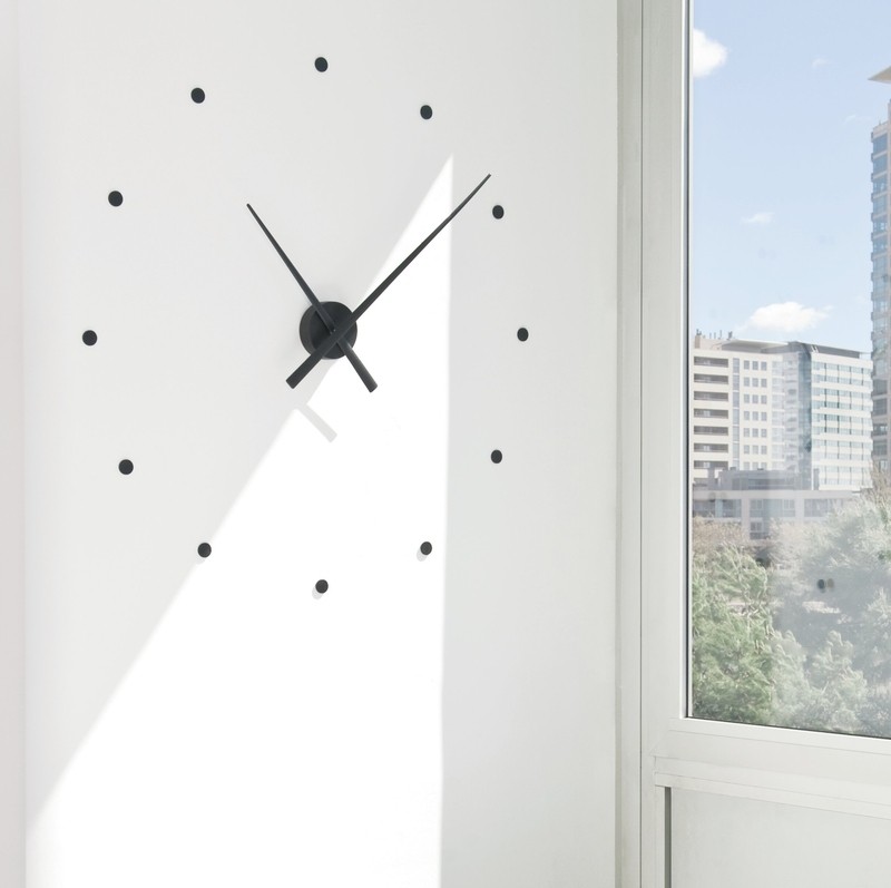OJ Wall Clock