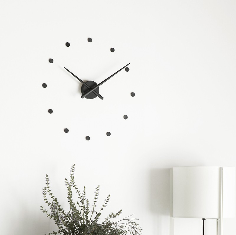 OJ Wall Clock