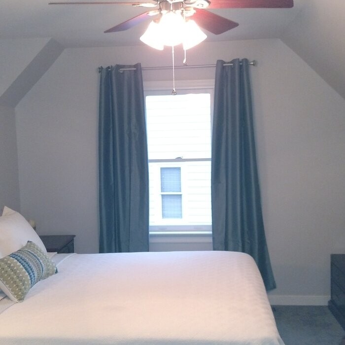Open-Frame Headboard