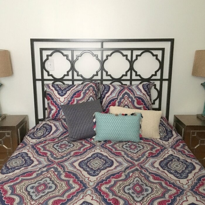 Open-Frame Headboard
