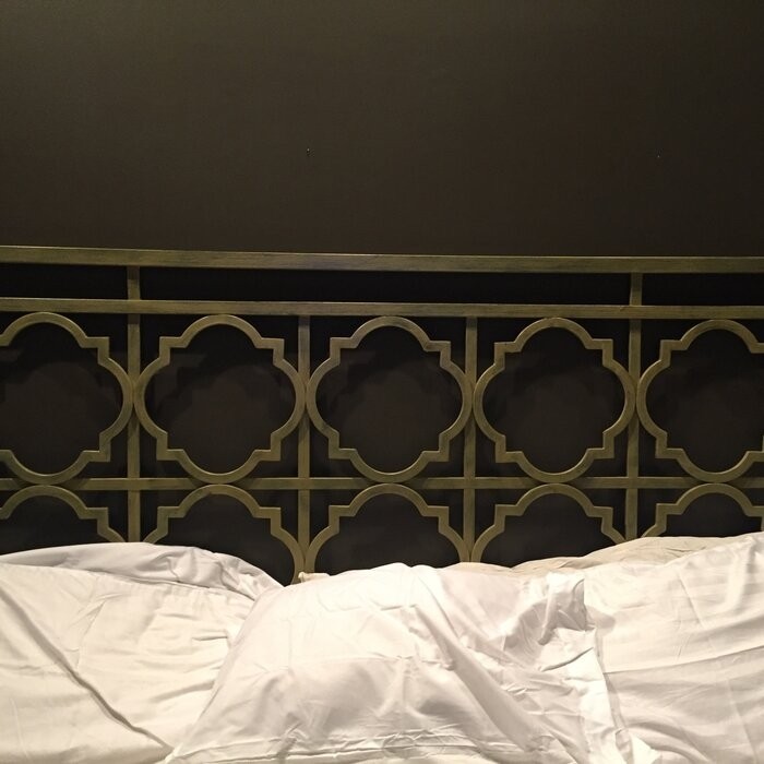 Open-Frame Headboard