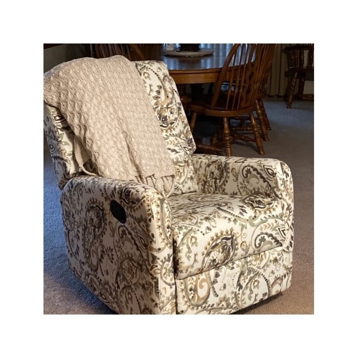 Prescot 27.2'' Wide Manual Swivel Standard Recliner