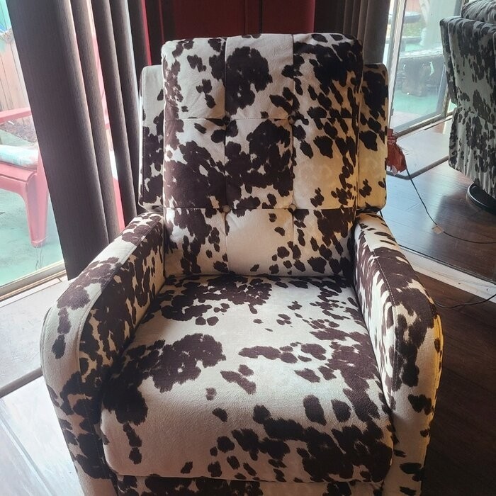 Prescot 27.2'' Wide Manual Swivel Standard Recliner