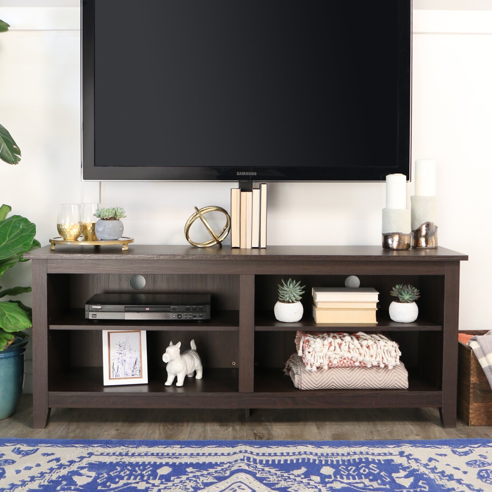 Rustic Tv Cabinet with Mount