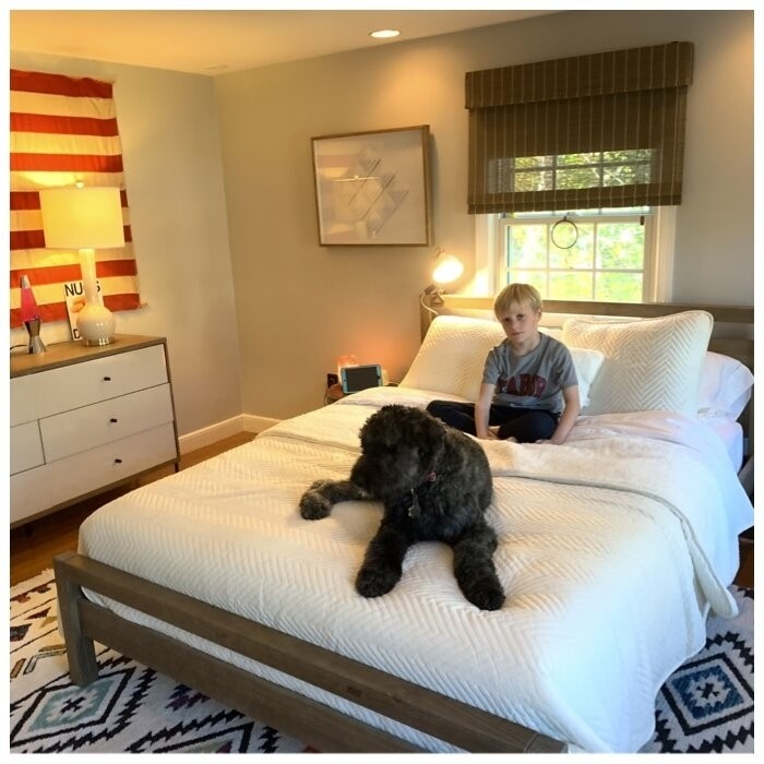 Solid Wood Platform Configurable Bedroom Set