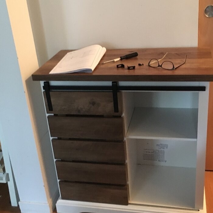 Stotfold 32'' Wide Server