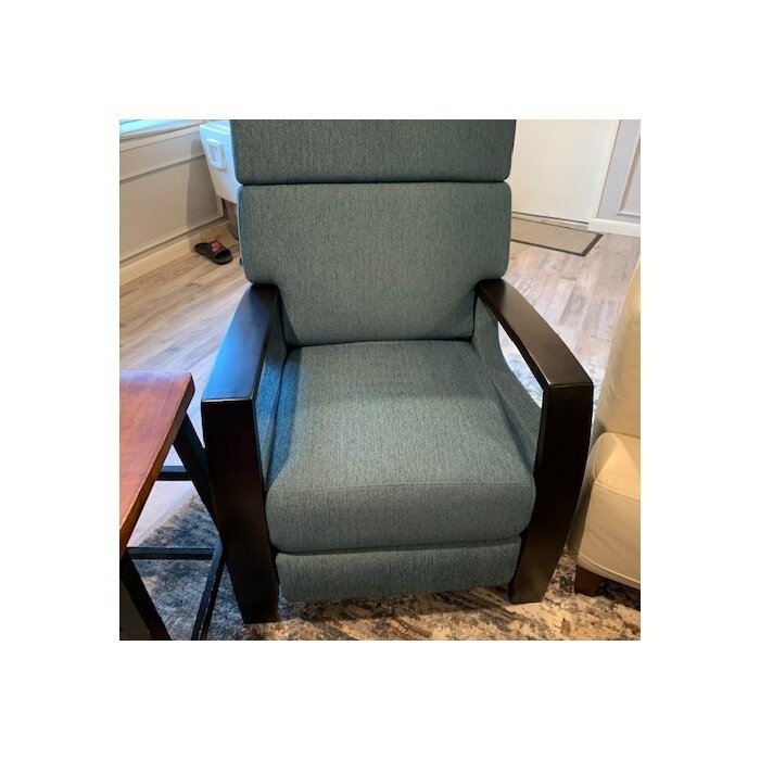 Tirado 28.21'' Wide Manual Club Recliner