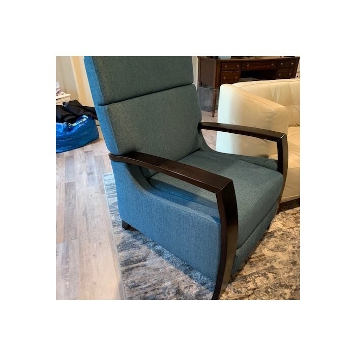 Tirado 28.21'' Wide Manual Club Recliner