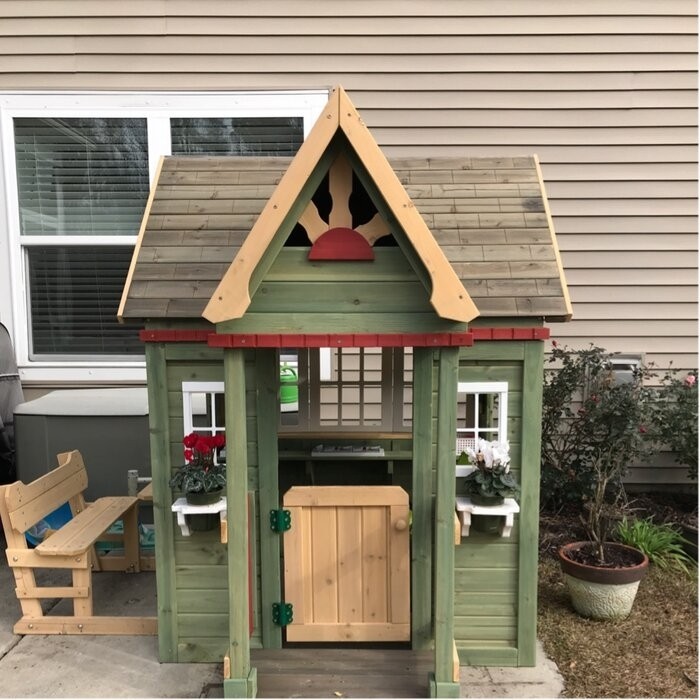 Victorian Inn 74" x 65" Playhouse