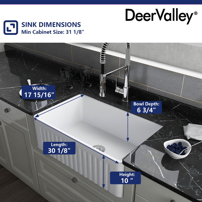 30" L x 18" W Farmhouse Kitchen Sink with Sink Grid and Basket Strainer