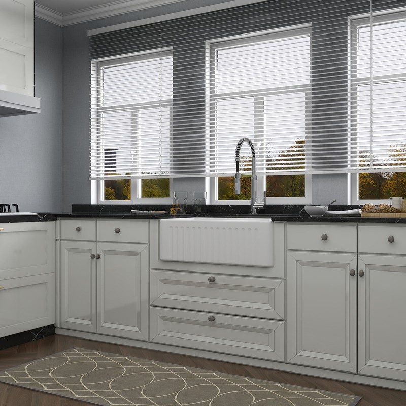 30" L x 18" W Farmhouse Kitchen Sink with Sink Grid and Basket Strainer
