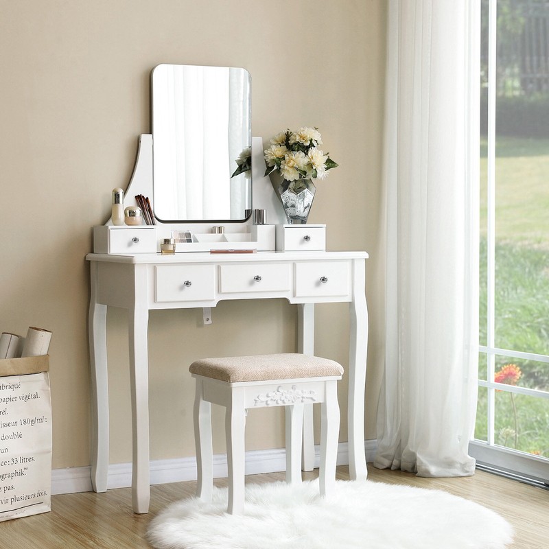 Beauregard 31.5'' Wide Vanity Set with Stool and Mirror