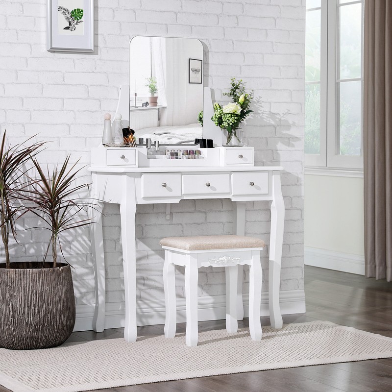 Beauregard 31.5'' Wide Vanity Set with Stool and Mirror