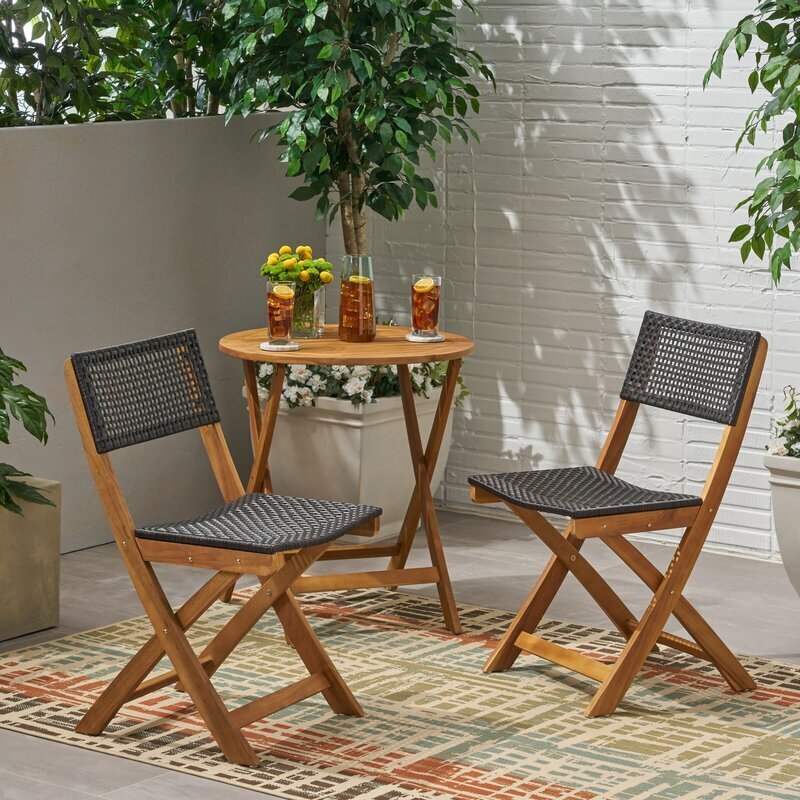 Bistro style Folding Wicker Chairs