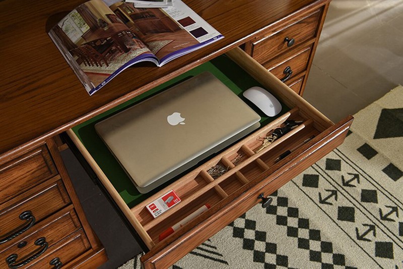 Chelsea Home Secretary Desk with Hutch