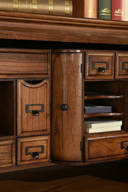 Chelsea Home Secretary Desk with Hutch