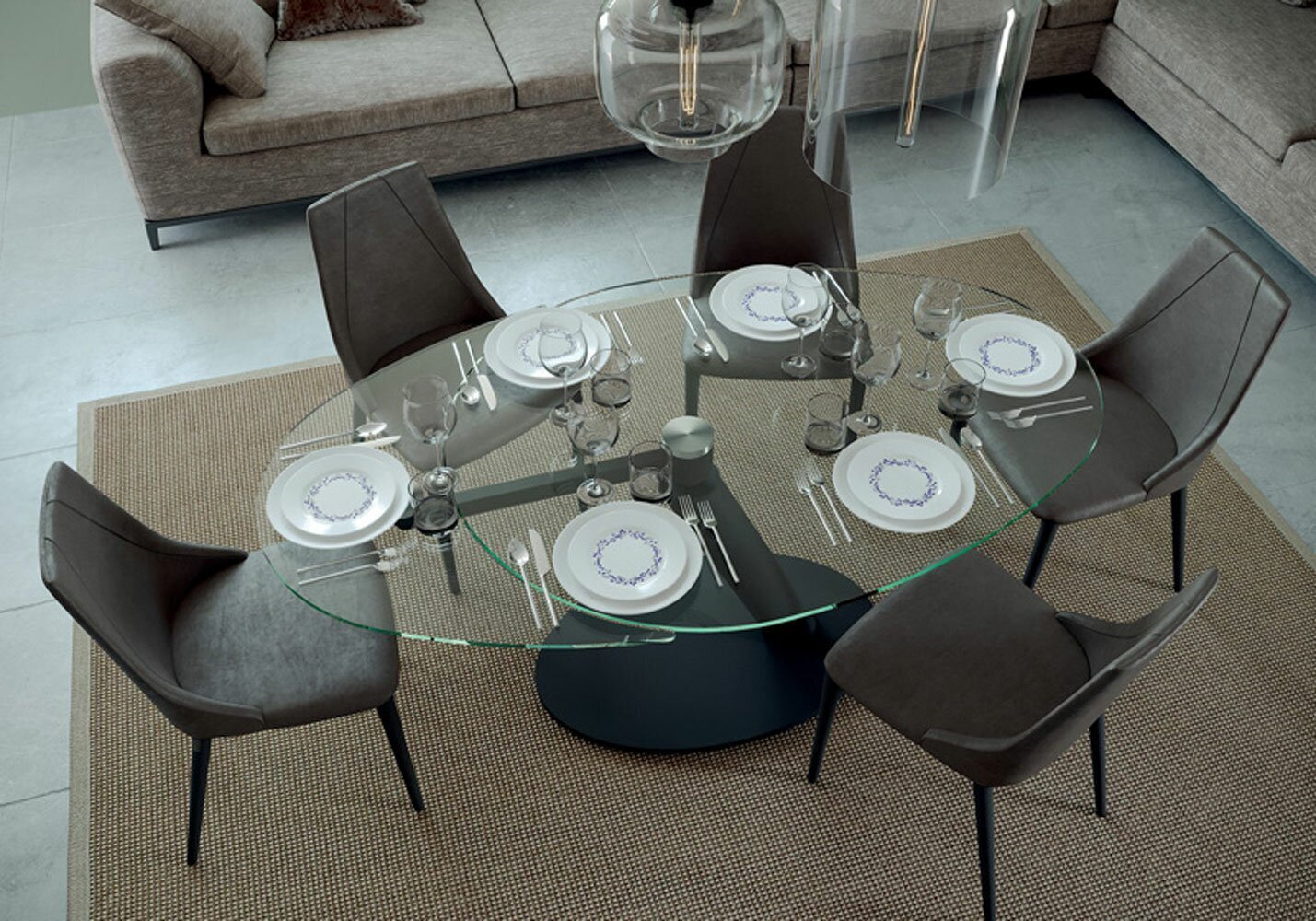Chic Dining Table