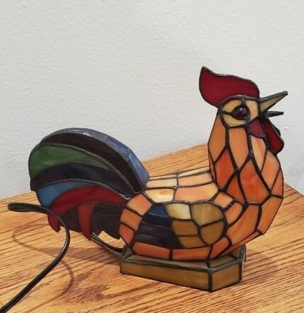 Collectible stained glass rooster lamp
