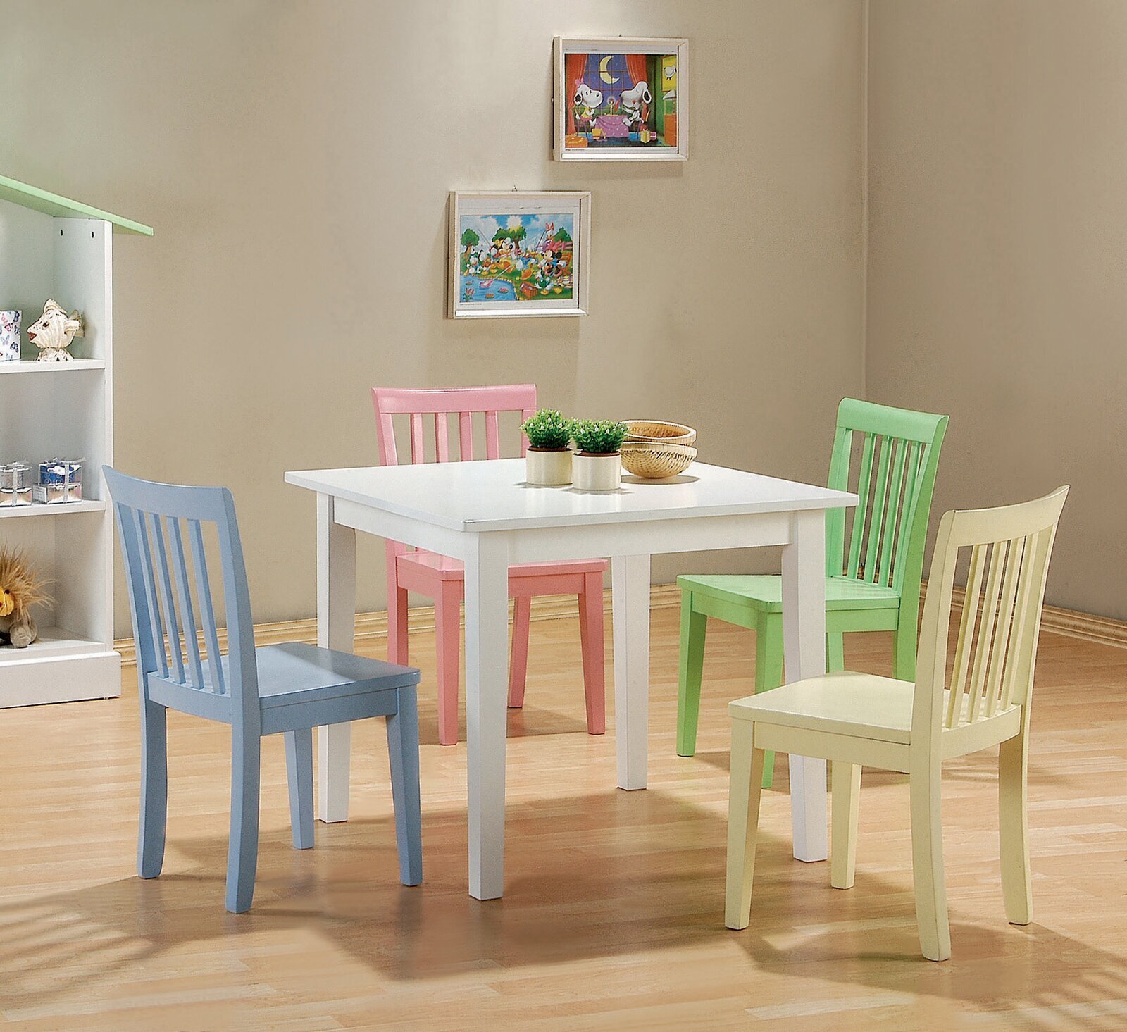 Colorful Wood Table and Chairs for Children